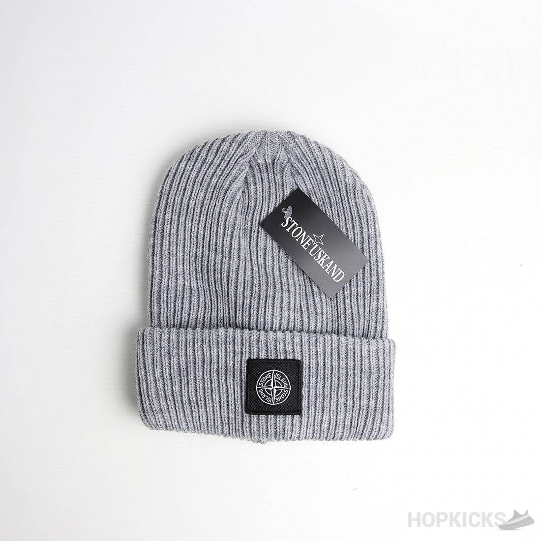 Winter-ready Beanie - Light Grey / Grey - Valetica Sports