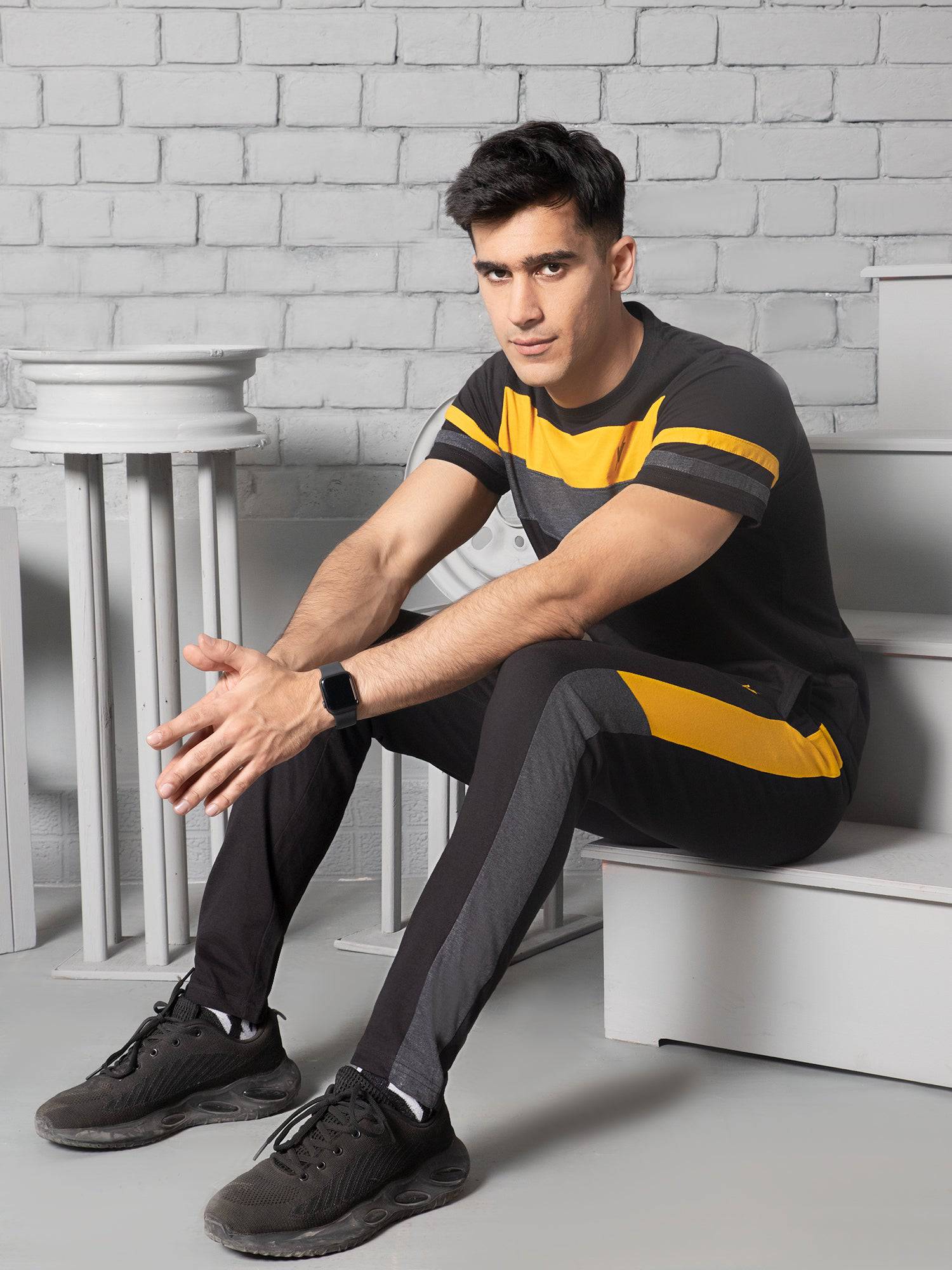 Tracksuit with Yellow/Gray Stripes - Valetica Sports